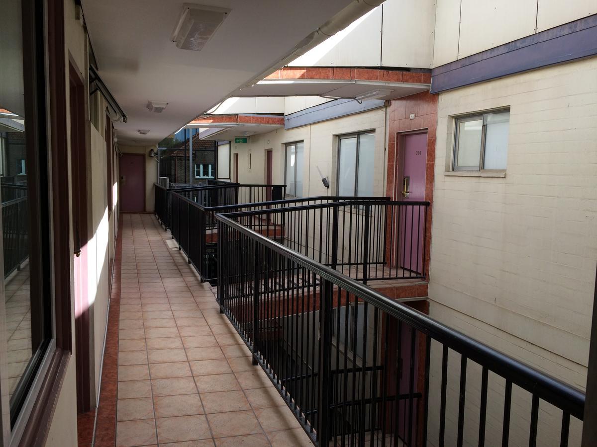 Edgecliff Lodge Motel Сидни Екстериор снимка