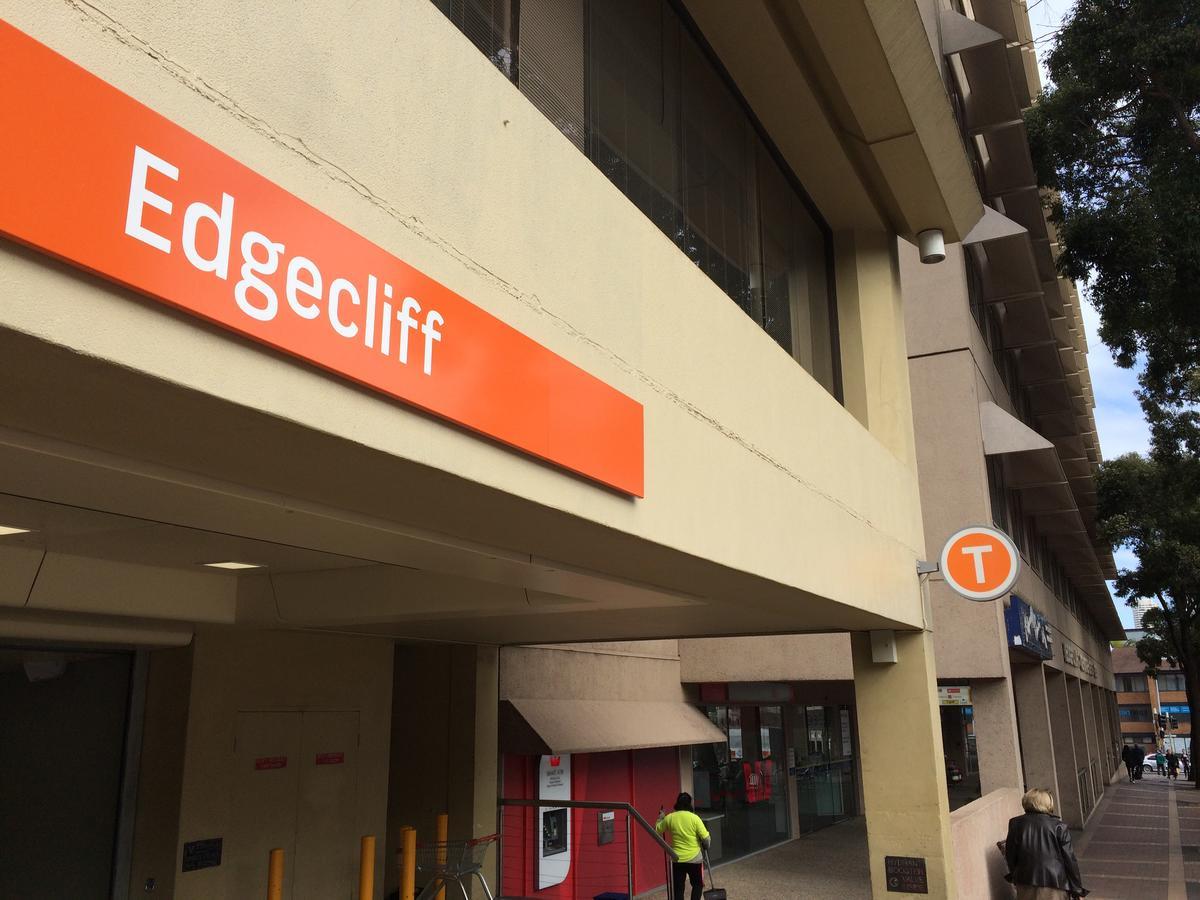 Edgecliff Lodge Motel Сидни Екстериор снимка